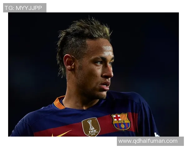 25号球星的荣耀之路：从年轻天才到世界足坛的璀璨明星