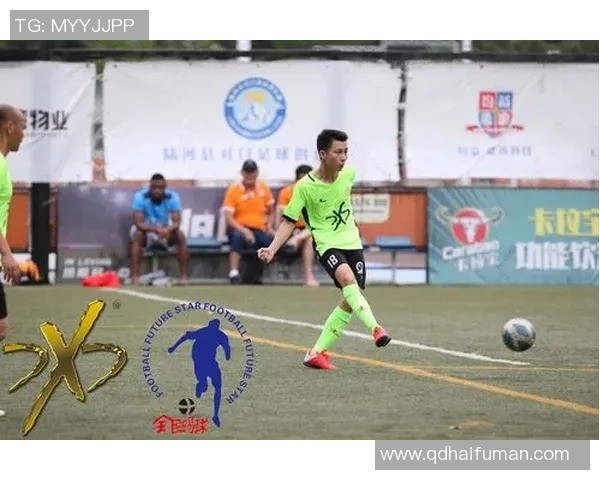 以上港足球队球星风采解析与未来发展展望