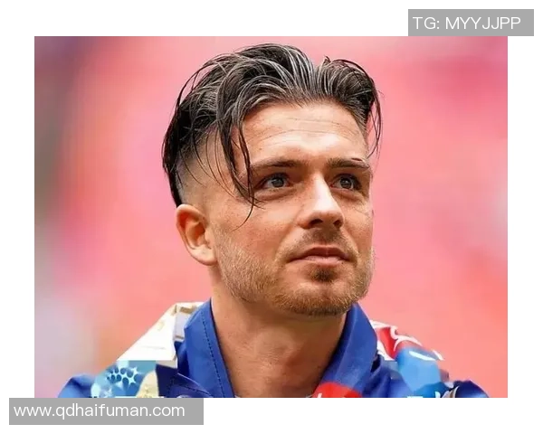 全球十大足球小帅哥球星盘点 顶级颜值与超强球技并存 全球十大足球小帅哥球星盘点 顶级颜值与超强球技并存