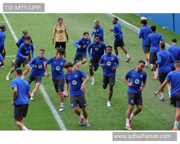 足球巨星首份工资揭秘 从贫困少年到世界顶级球员的蜕变之路