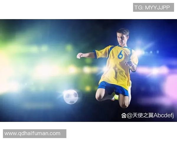 足球明星与孩子们同场竞技传递梦想与希望的温暖时刻 足球明星与孩子们同场竞技传递梦想与希望的温暖时刻